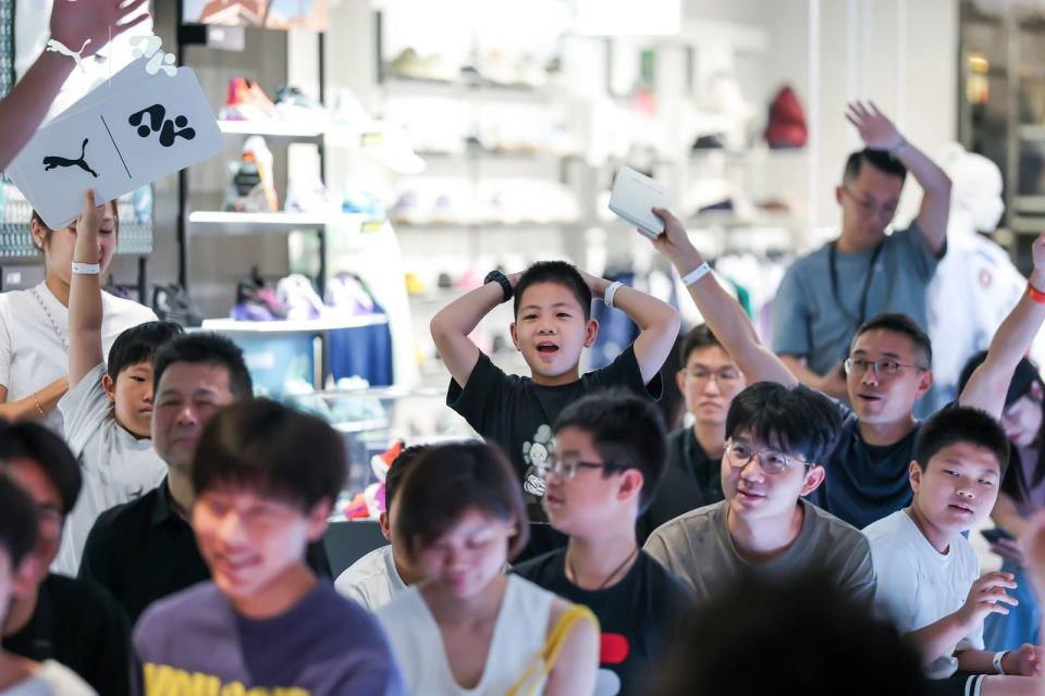 Facrv, 再看到鞋面